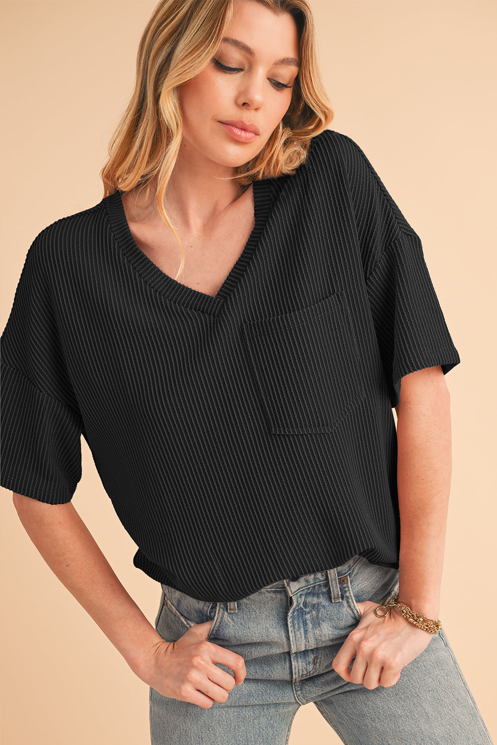 Valerian Ribbed V Neck Pocket Drop Sleeve T-Shirt