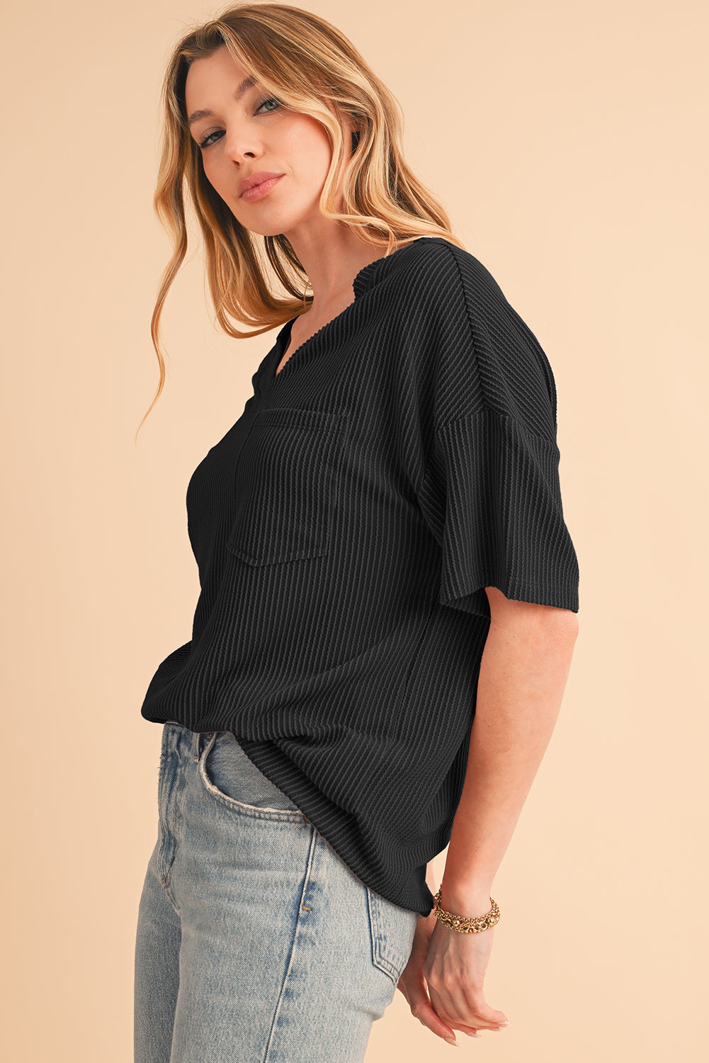 Valerian Ribbed V Neck Pocket Drop Sleeve T-Shirt